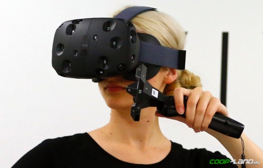 VERSUS: OCULUS RIFT  HTC VIVE