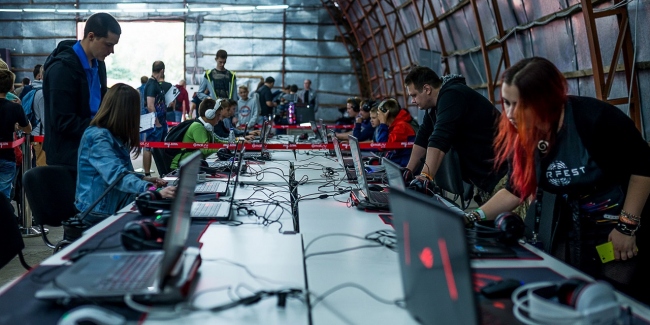   Warface     PS4  Coop-Land  Warfest 2018