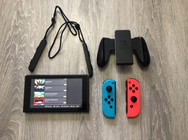   Nintendo Switch