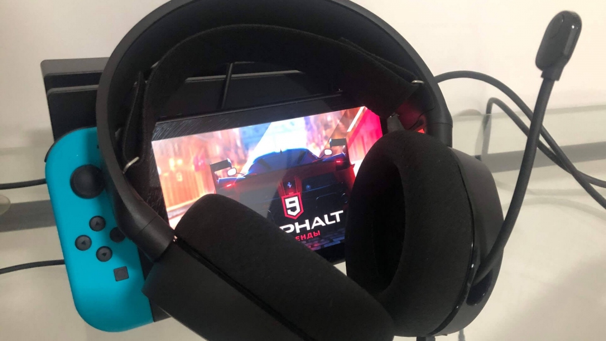   SteelSeries Arctis 3 Console Edition