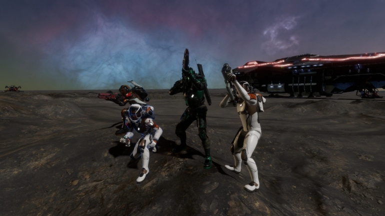     -  Elite Dangerous: Odyssey     