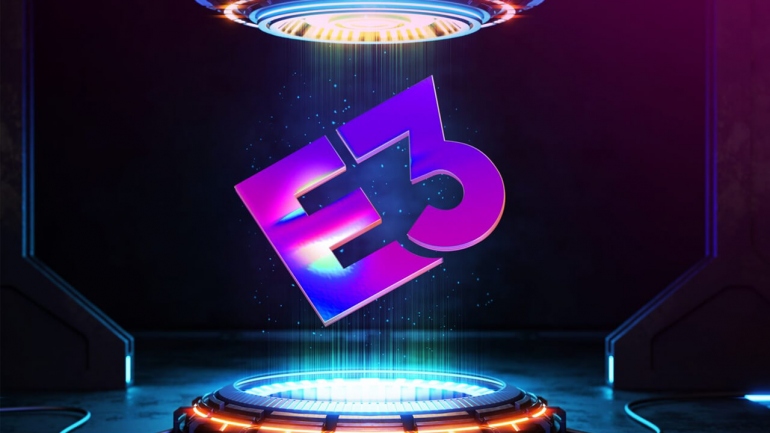  E3   :        