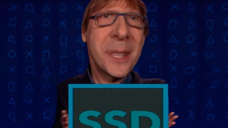    PlayStation 5     NVMe SSD