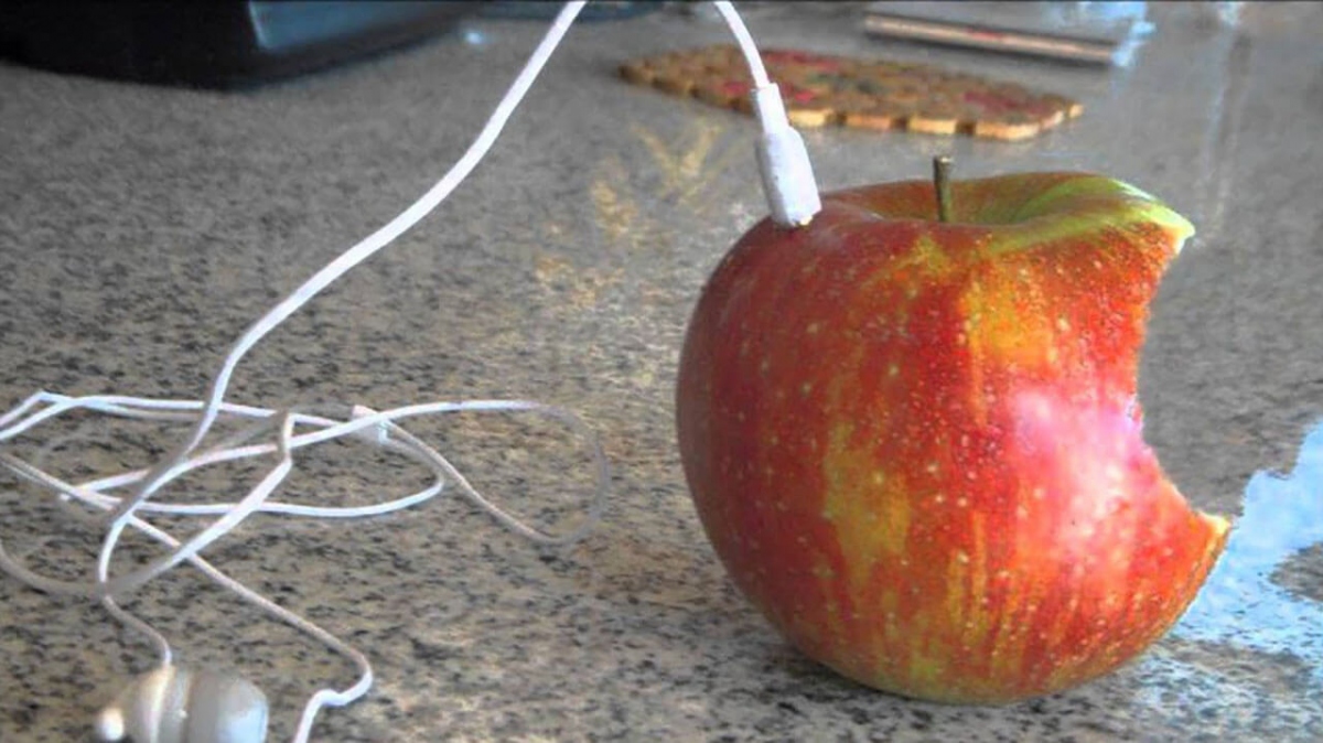 Евросоюз сделает USB-C обязательным разъемом. Зачем? Евросоюз сделает USB-C обязательным разъемом. Зачем?