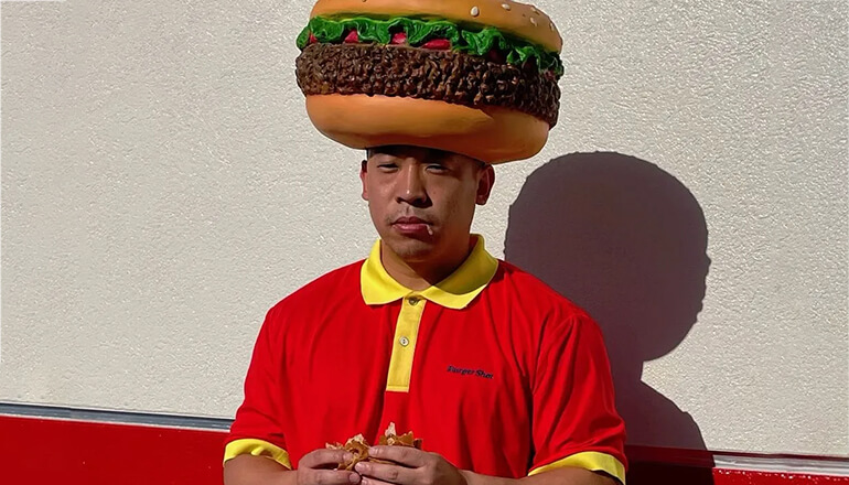 Take-Two закрыла реальные рестораны Cluckin' Bell и Burger Shot из GTA Take-Two закрыла реальные рестораны Cluckin' Bell и Burger Shot из GTA