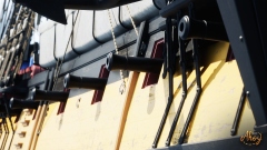 Ahoy       18- ,   -     